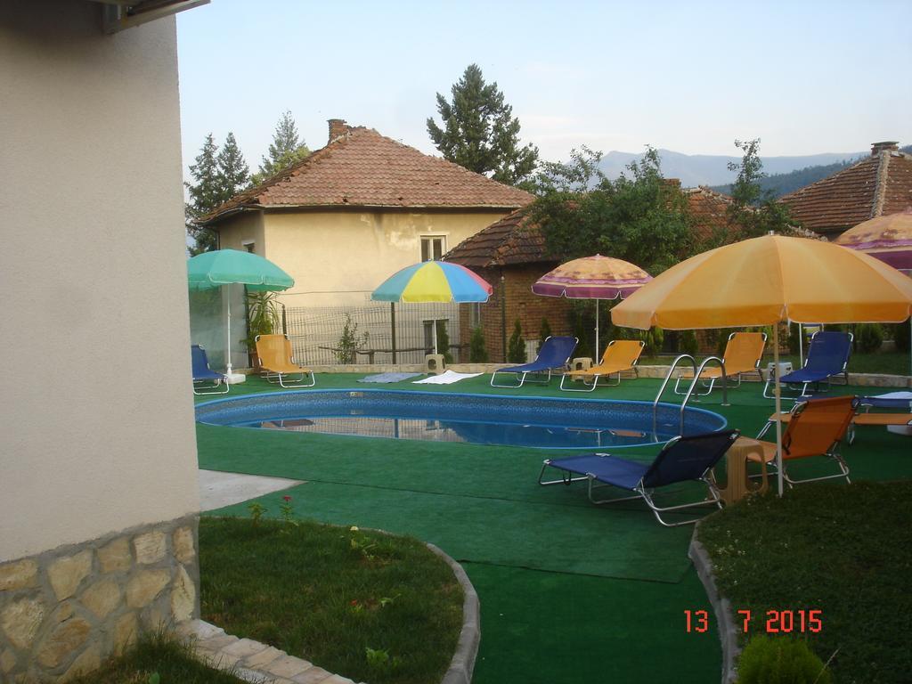 Guest House Camellia Berkowiza Exterior foto