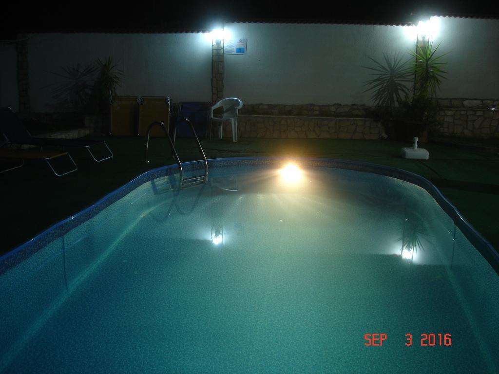Guest House Camellia Berkowiza Exterior foto